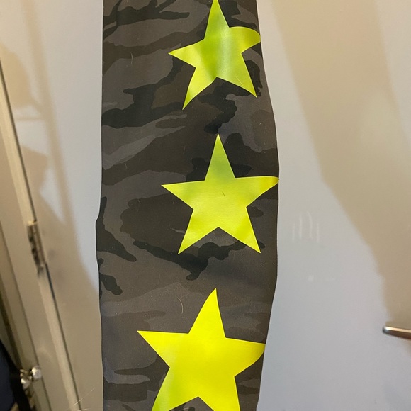 Strut this set - Picture 4 of 7